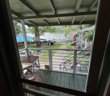 Valley Hill Apartamento | Mountain Lake Cottages