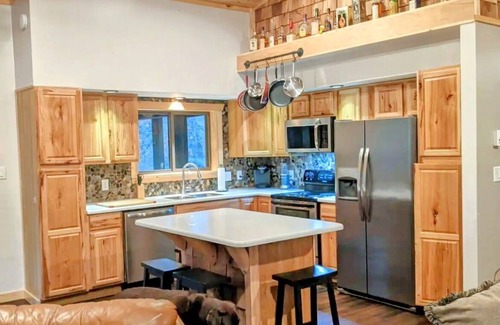 Drums Casa | Mountain Lake Retreat, Fun, Sun, Fishing and Relaxing! Drums, Pa