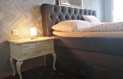 Guentersberge Apartamento | Mountain Lake View