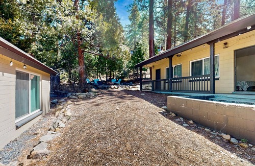 Kings Beach Chalet De Esquí | Mountain lakeview hotel, family-friendly with golf, skiing, WiFi, & Netflix