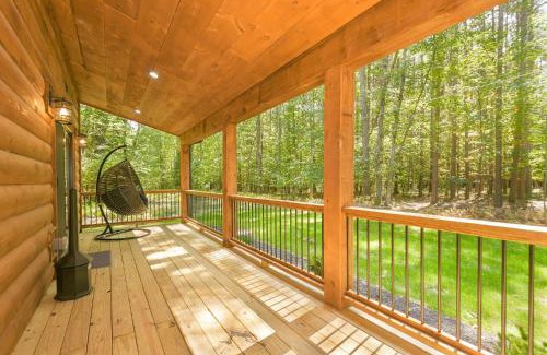 Oakland Casa | Mountain Laurel: New, Lake Access w. Dock Slip, Hot Tub, Dogs OK