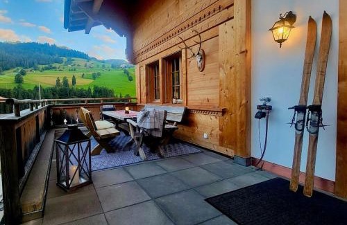 Oberwil im Simmental Apartamento | Mountain Lodge *Nature *Queen Beds *Free parking
