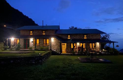 Lumle Cabina | Mountain Lodges of Nepal - Landruk