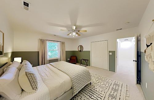 Canton Casa | Mountain Majesty