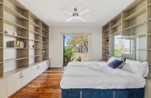 Tamborine Casa | Mountain Majesty with Poolside Relaxing Getaway