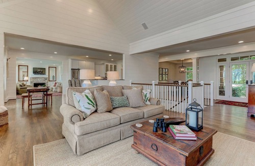 Big Canoe Casa | Mountain Manor - Mountain views and luxurious comfort in Big Canoe!