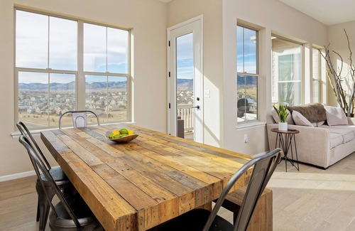 Leyden Casa | Mountain Marvel | Large Deck with Gorgeous Views, Ping-Pong & Workout Room