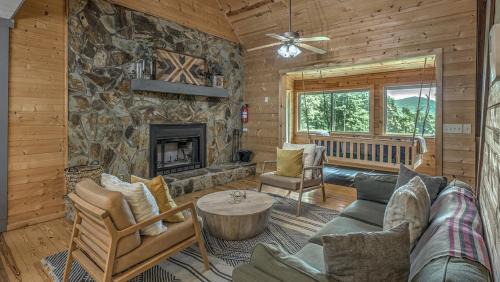 Morganton Casa | Mountain Meadow Lodge