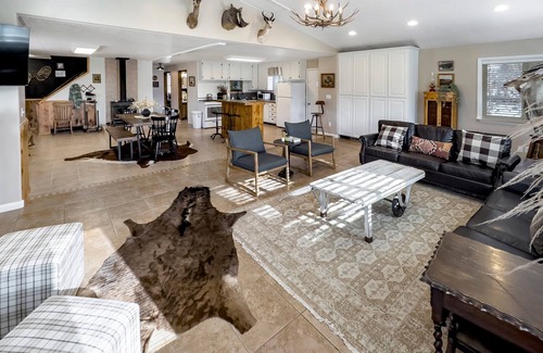 Peoa Casa | Mountain Meadow Retreat near Park City