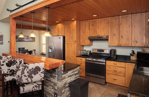 Emigrant Casa | Mountain Mirador Lodge | 4 Bed, 4 Bath