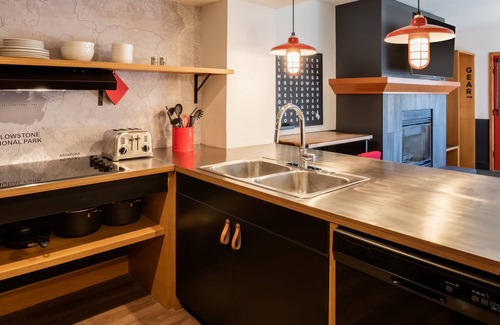 Jackson Hole Hotel | Mountain Modern Jackson Hole