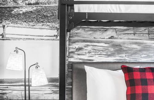 Jackson Hole Hotel | Mountain Modern Jackson Hole