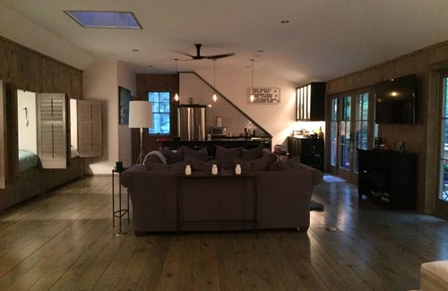 Eagles Mere Casa | Mountain Modern - Unique and Hip Living Space