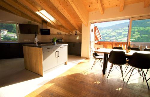 Fuegen Apartamento | Mountain Penthouse Top 8 & 9