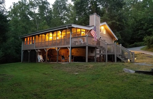 Ellijay Cabina | ** The Perfect Hideaway ** Rodeado de la belleza de la naturaleza