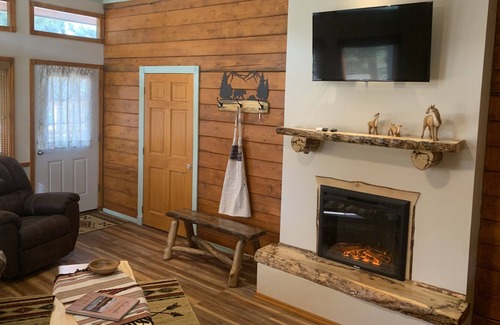 Fort Garland Casa | Mountain Retreat - 1 bedroom Lodge located by Forbes Park & Fort Garland