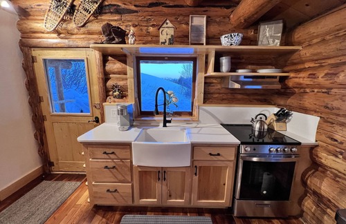 Wilson Cabina | Mountain retreat cabin, just right for the sport enthusiasts.