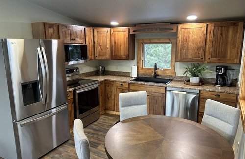 Helena Casa | Mountain Retreat close to town.