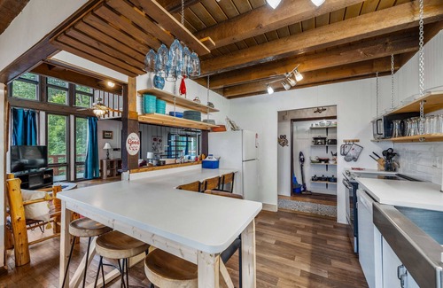 Mentone Casa | Mountain Retreat! Ruby's Roost Home & Loft