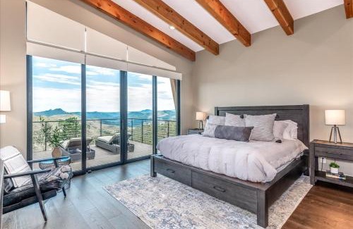 Bailey Casa | Mountain Retreat W Fire Pit & Deck Views