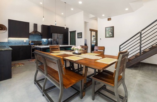 Estes Park Casa | Luxury Mountain Retreat with Panoramic Views & WiFi in Estes Park
