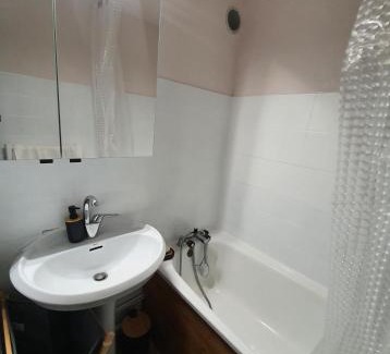 Demi-Quartier Apartamento | Mountain RoomChaleureux - Accueillant & Convivial