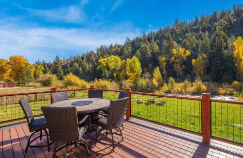 South Fork Casa | Mountain Shadow Retreat