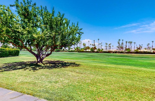 Palm Springs Apartamento | Mountain Shadows Condo