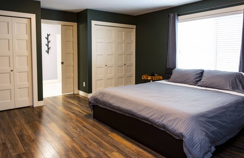 Revelstoke Casa | Mountain-Side Escape