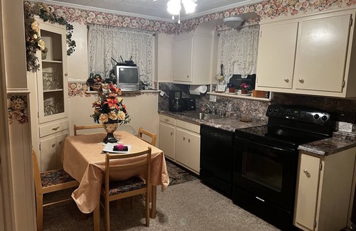 Annville Casa | Mountain Stone Manor 7 Miles to Hershey and Close to Lancaster