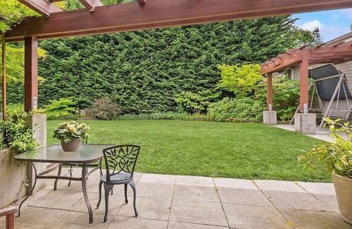 Ravenna Apartamento | Mountain Themed Suite - Free Parking - Fast WIFI