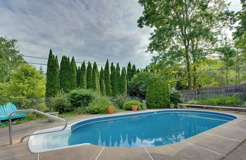 Mountain Top Casa | Mountain Top Home w/ Pool ~ 20 Mi to Skiing