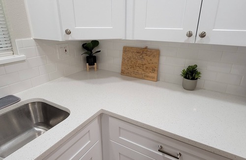 Highlands Casa | Mountain View ᨒ Adults Only ᨒ 3 Kg & 1 Qn ᨒ Mid-Century ᨒ Olde Town Arvada Charm