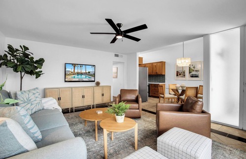 Palm Desert Condominio | Mountain View 2-Bedroom Condo, Gated Community 1 Mile from El Paseo