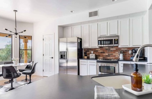 Tortolita Casa | Mountain-View 4BR Family Home, Pool & Outdoor Fun