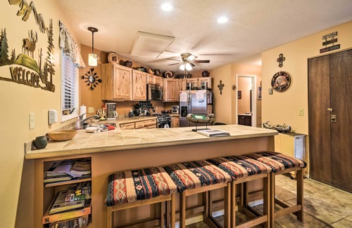 Angel Fire Condominio | ¡NUEVO! Mtn-View Angel Fire Condo, <1 Mile to Resort!