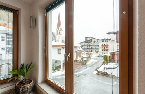 Unterlaengenfeld Apartamento | Apartamento con vista y sauna de infrarrojos.