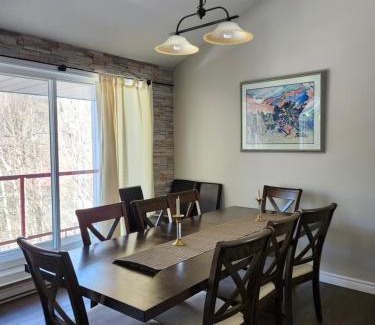 Stoneham Casa | Mountain view chalet avec vue sur la montagne