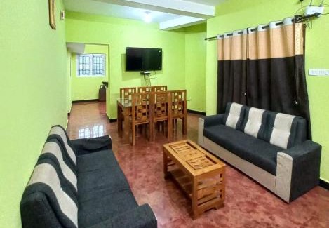 Ooty Hotel | Mountain view cottage ooty