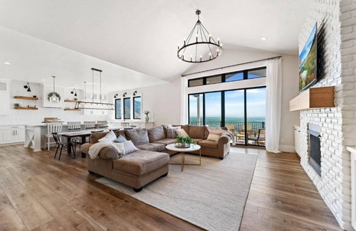 North Ogden Casa | Mountain View Escape