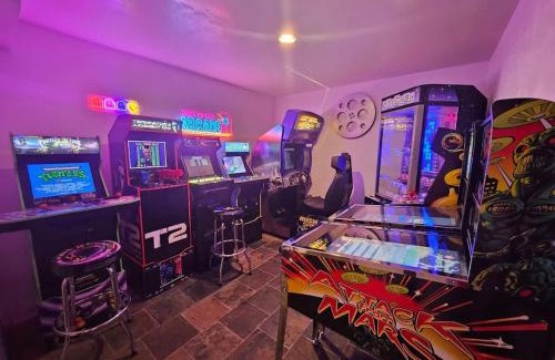Snohomish Casa | Mountain View Estate Forest Hot Tub Full Arcade