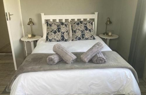 Dullstroom Casa | Mountain View Farm Cottage 4X4 Vehicles ONLY