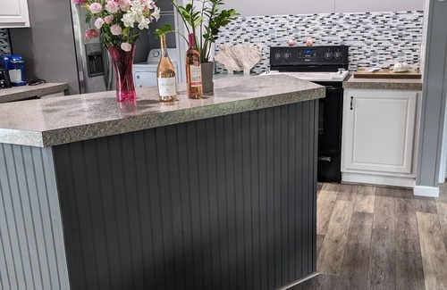 New Tazewell Casa | mountain view getaway