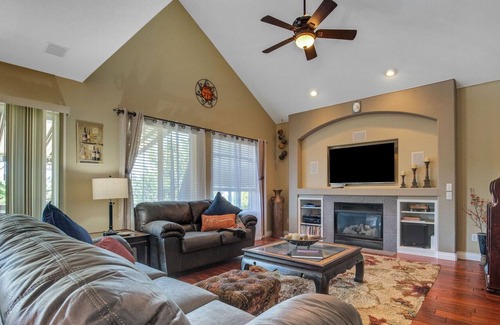 Aurora Casa | Mountain-View Home with Private Hot Tub, Dog-Friendly Yard, Office, Fireplace