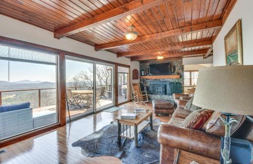 Dahlonega Casa | Mountain-View Home with Deck and Grill in Dahlonega
