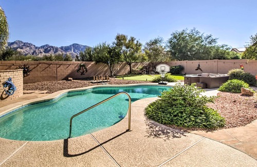 Rancho Vistoso Casa | Mountain View Paradise - Family Friendly, Heated Pool and Putting Green
