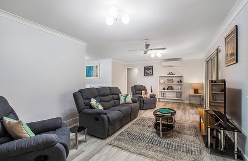 Laurieton Casa | Mountain View Retreat
