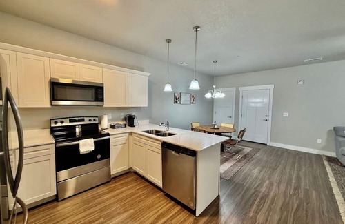 Riverton Apartamento | Mountain View Retreat