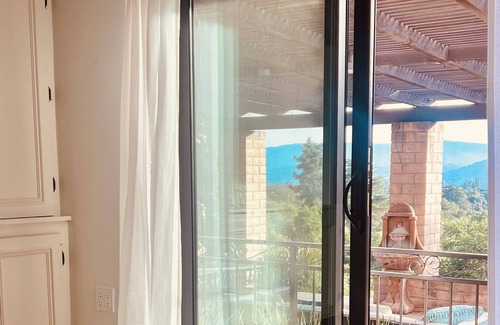 Meiners Oaks Apartamento | Mountain View’s galore, Ojai Oasis apartment