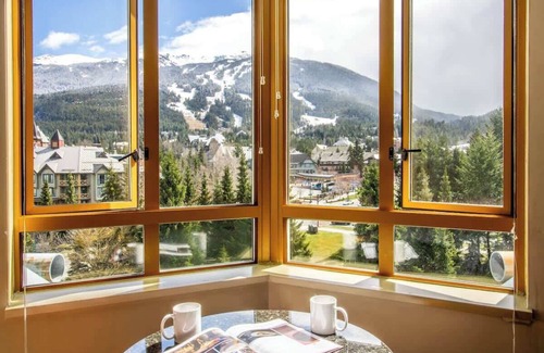 Village North Apartamento | Mountain View Studio in Whistler Village - Unit 414